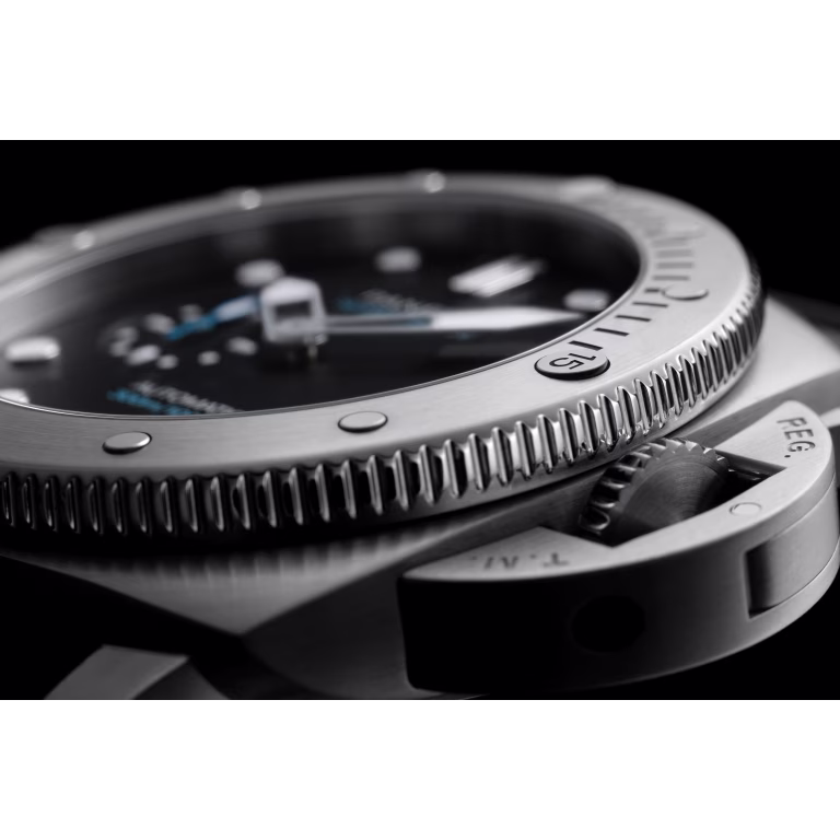 Picture of SUBMERSIBLE QUARANTAQUATTRO - STEEL AUTOMATİC 44 MM