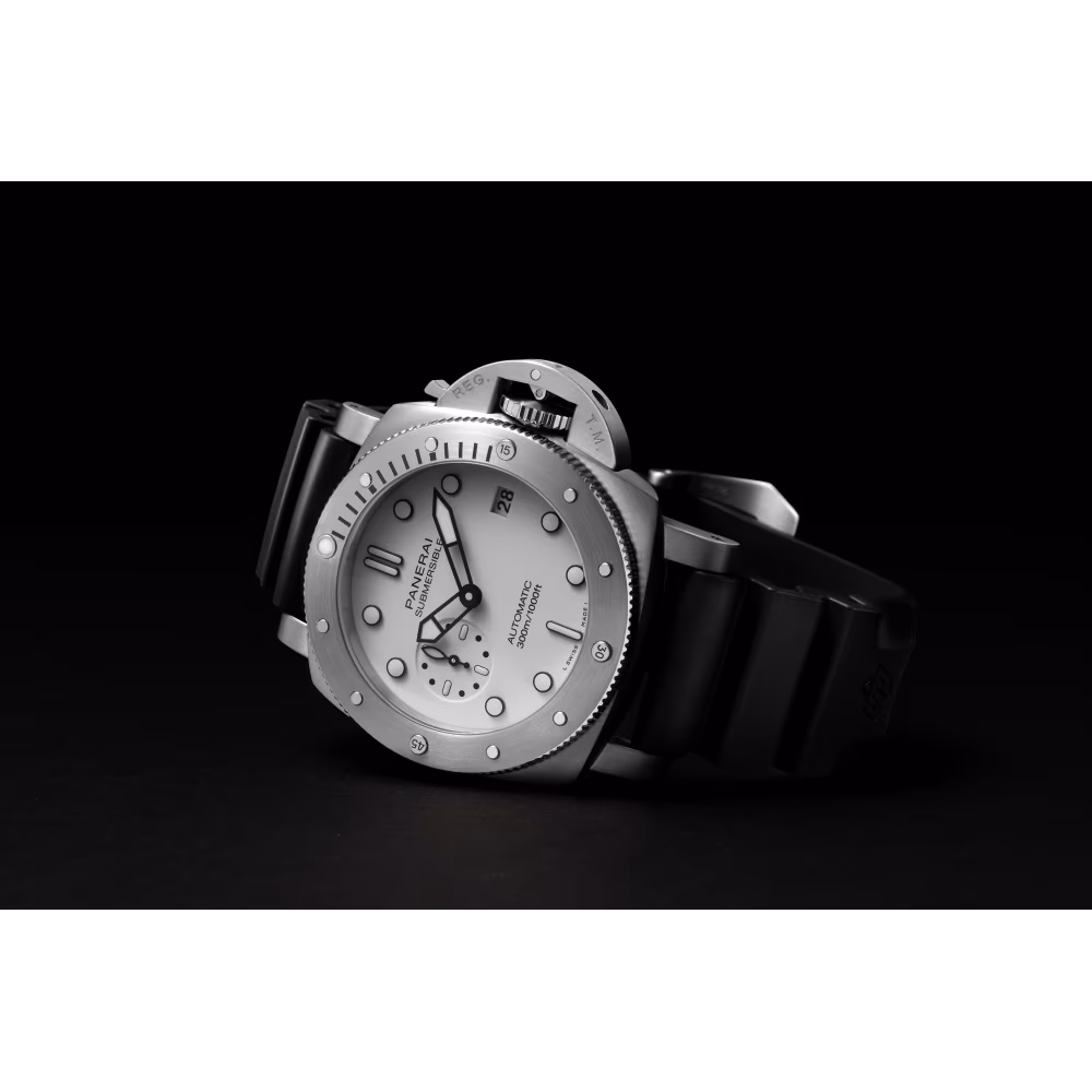 Resim Submersible 42mm Automatic Steel 
